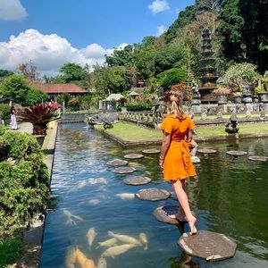 Meet your Posher, Nicole